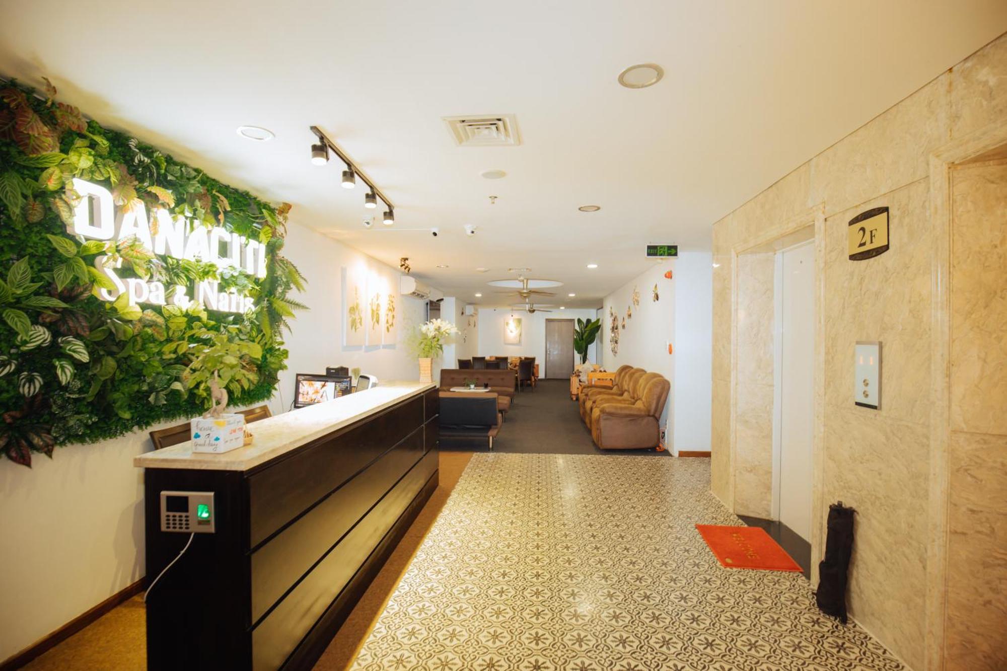 Danaciti Hotel Da Nang Zewnętrze zdjęcie