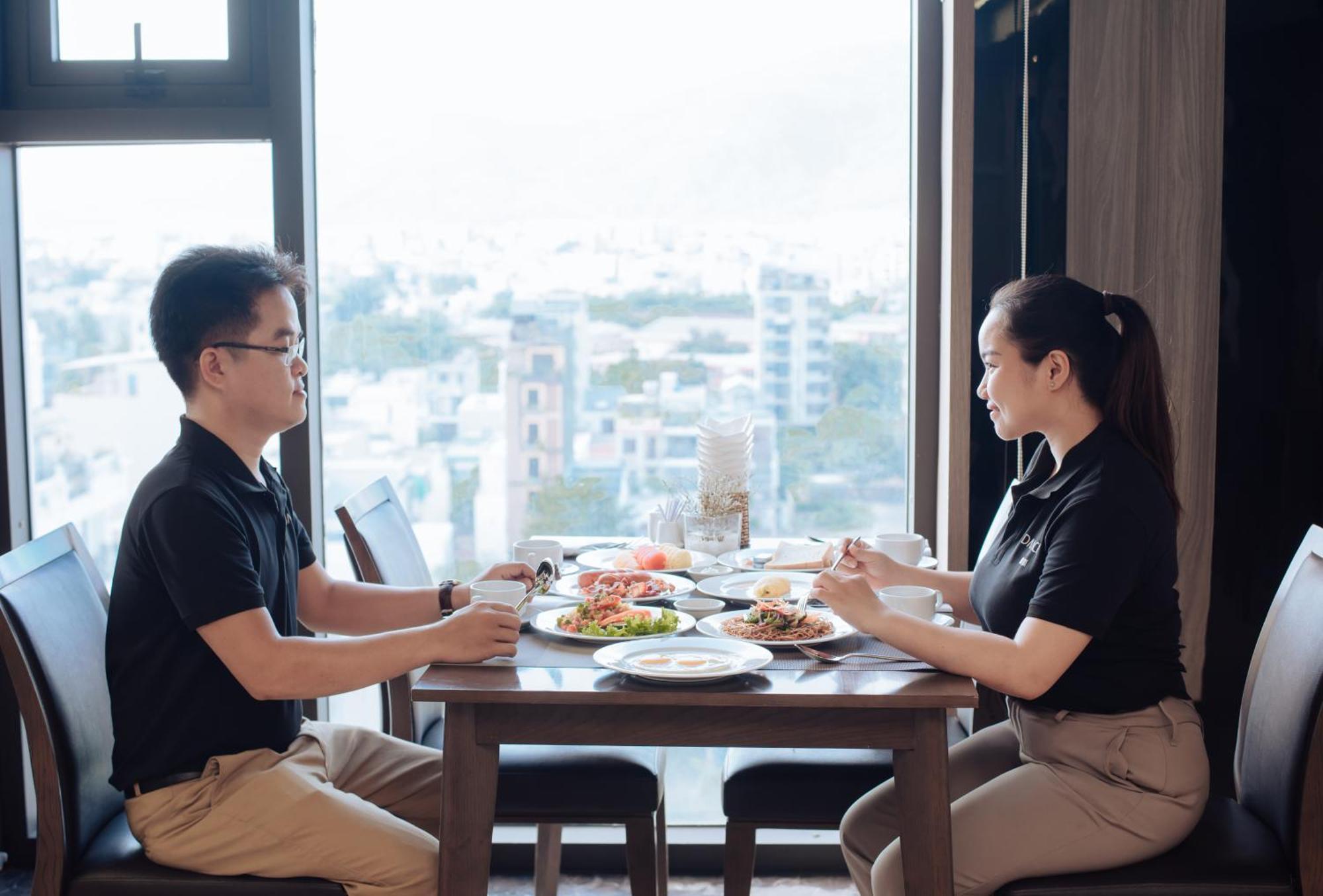 Danaciti Hotel Da Nang Zewnętrze zdjęcie