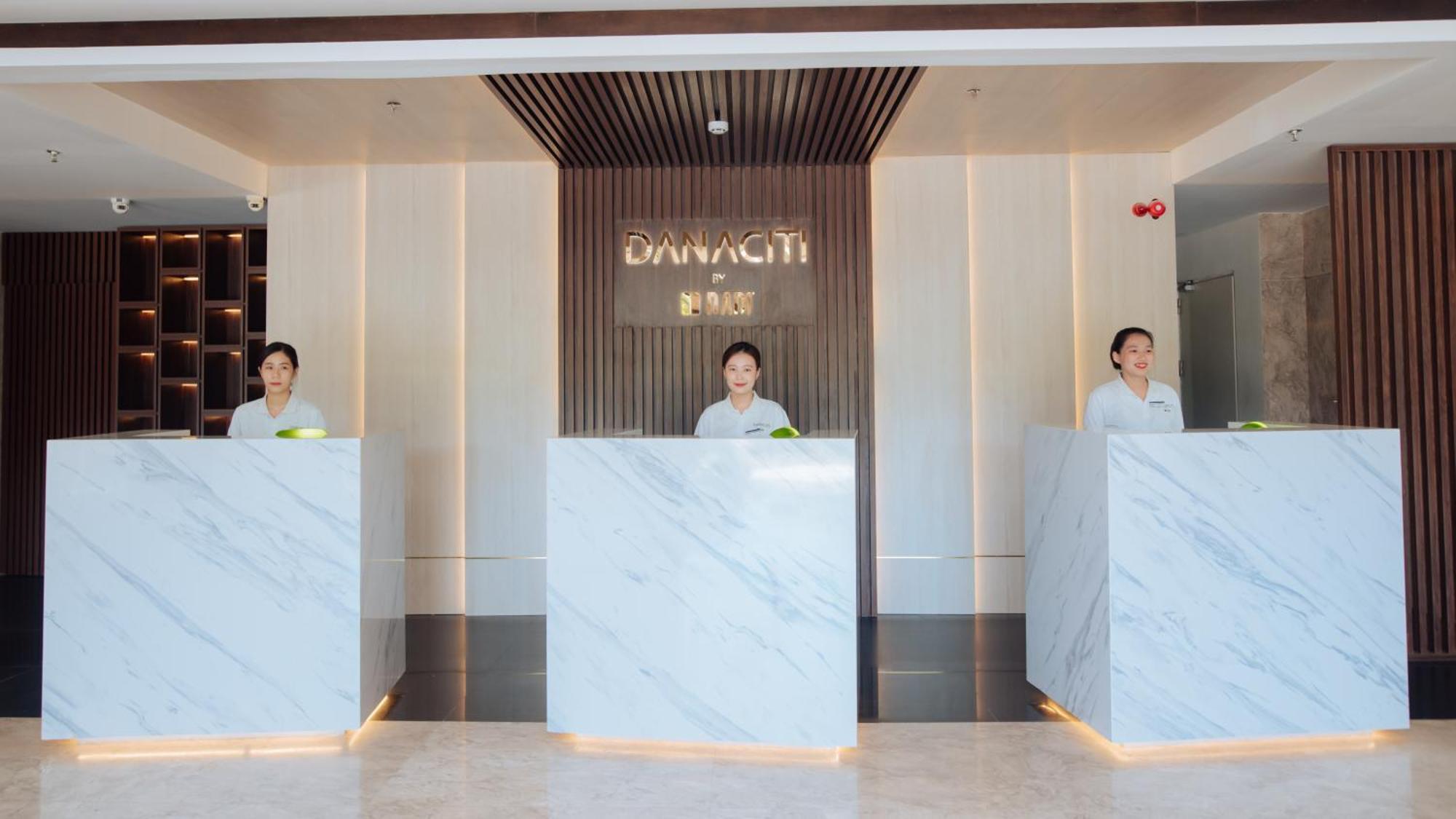 Danaciti Hotel Da Nang Zewnętrze zdjęcie