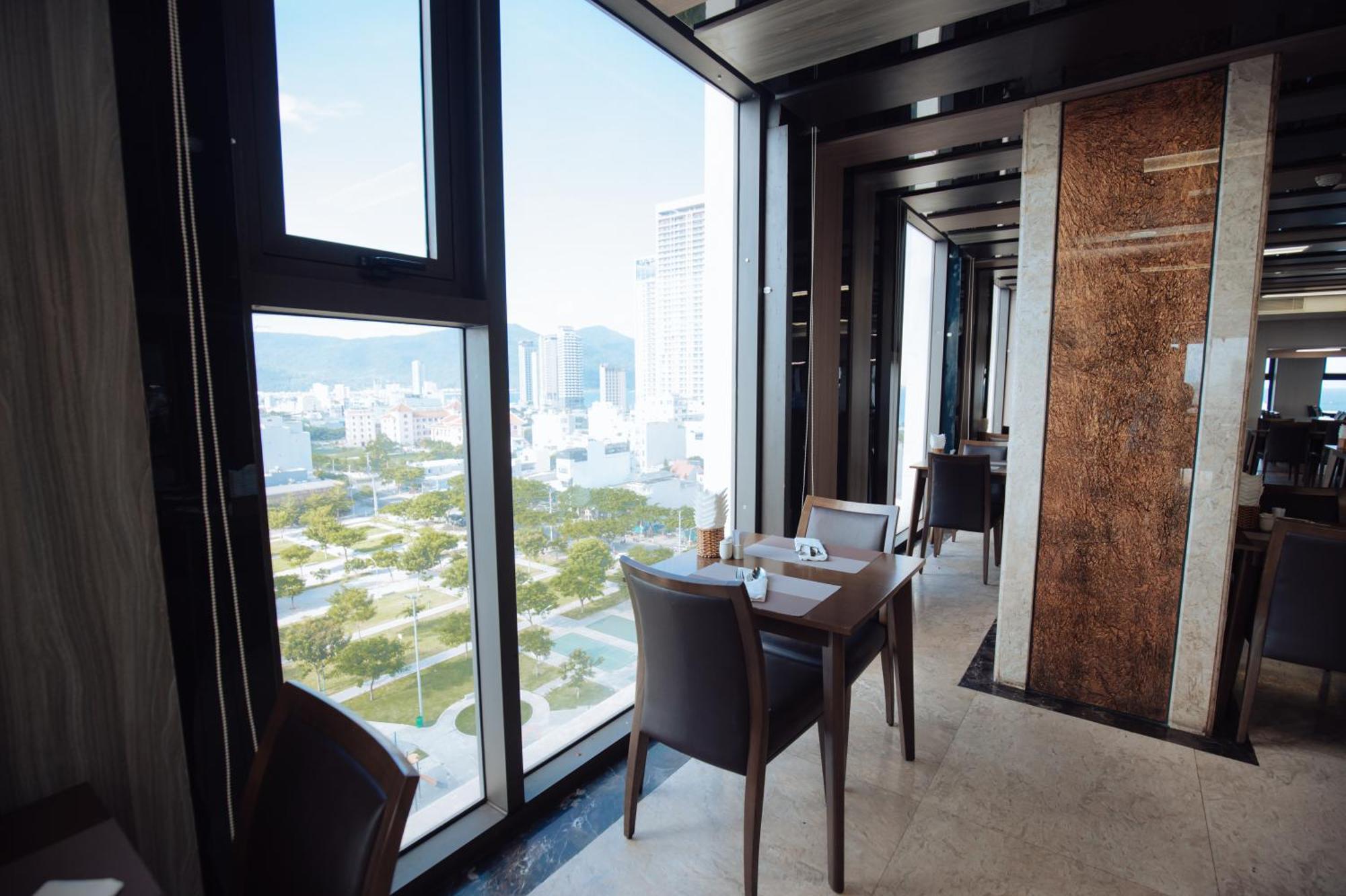 Danaciti Hotel Da Nang Zewnętrze zdjęcie